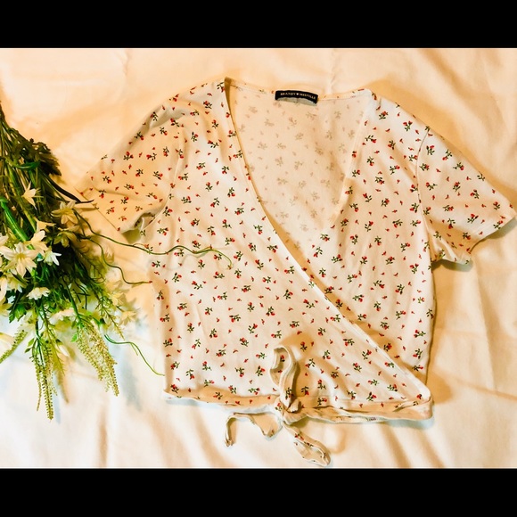 Brandy Melville Tops - BRANDY MELVILLE floral wrap top